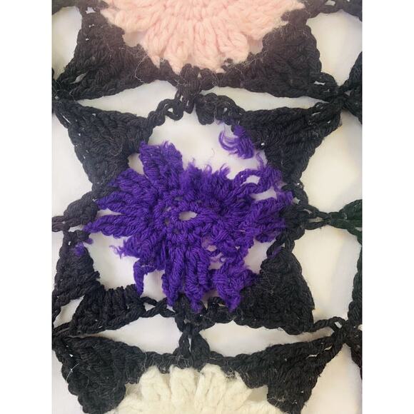 Vintage Daisy Crochet Granny Afghan Purple White Flower Blanket Throw Handmade - Picture 6 of 6